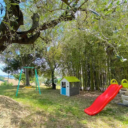Hébergement de vacances Historic Farmhouse On The Hills A Step Away From The Seaside Of Senigallia *
