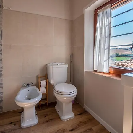 Hébergement de vacances Historic Farmhouse On The Hills A Step Away From The Seaside Of Senigallia Senigallia
