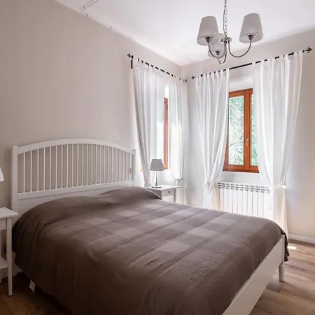 Historic Farmhouse On The Hills A Step Away From The Seaside Of Senigallia Hébergement de vacances Senigallia